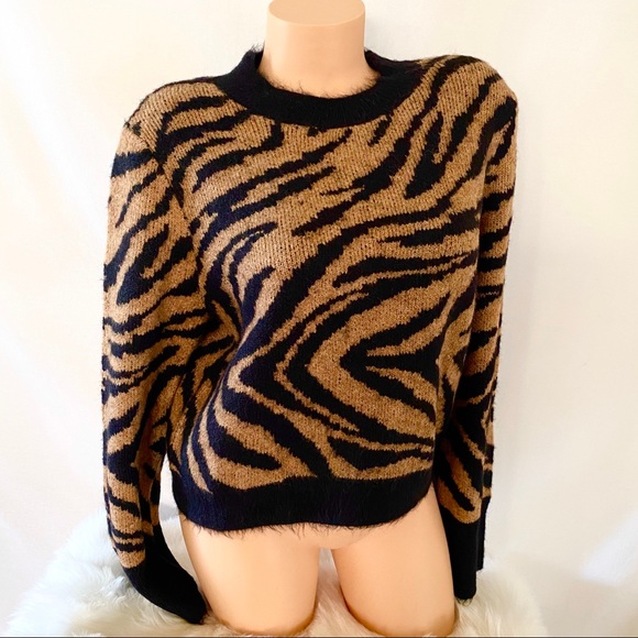 H&M Zebra Print Sweater - Picture 3 of 9